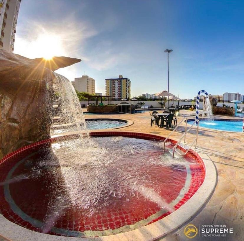 Golden Dolphin Express - O Melhor De Caldas Apartment Калдас Новас Екстериор снимка